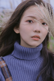 美女比基尼